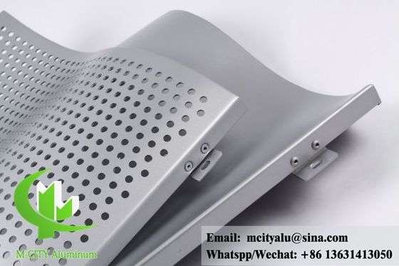 Guter Preis Pulverbeschichtung Perforierter Aluminiumwandverkleidung mit Lasergeschnittenem Design und anpassbaren RAL-Farben für Fassade und Decke Online
