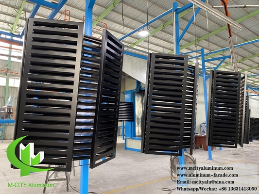 Außenplatten-Klimaanlage-Abdeckung Metall-Lauver-Bildschirm für Wärmepumpe Pulver beschichtet Schwarze Farbe