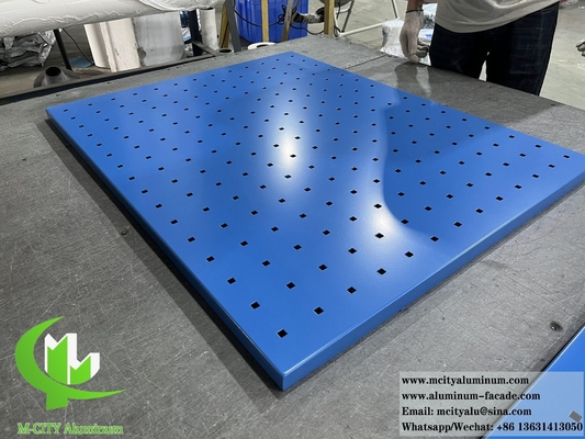 PVDF Blaue Farbe Metallverkleidung Panel Aluminium Bildschirm Perforationsmuster