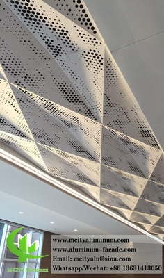 Metalldecken Aluminiumplatte mit LED-Lichtperforationsmuster 3D Form
