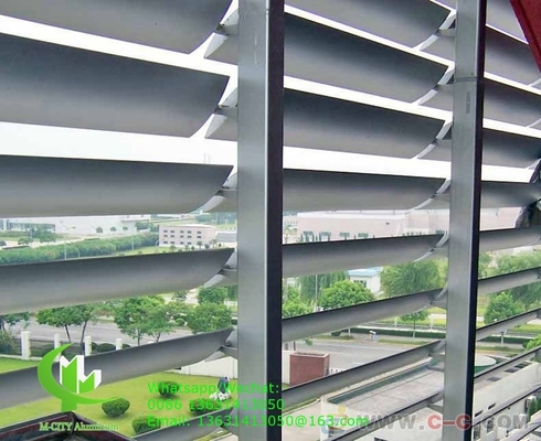 Festleuchter 400 mm Architekturaluminium Aerofoil Leuchterblatt mit elliptischer Form für Fassade Vorhangwand