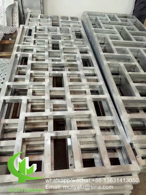 CNC-Schnitzbildschirm Perforierte 2,5 mm Metall-Aluminium-Verkleidungsplatte für Vorhangwand