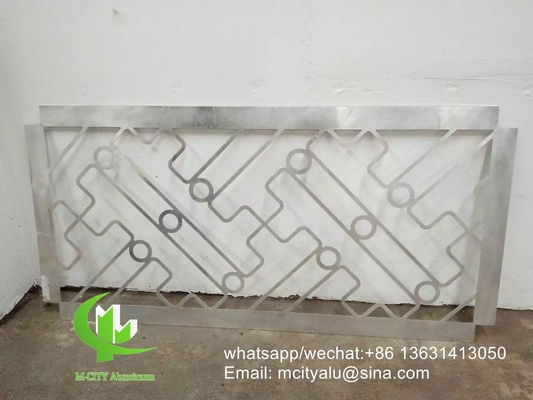 Aluminium-Hohlplatte mit Rahmen für Fensterdekoration in beliebiger Größe