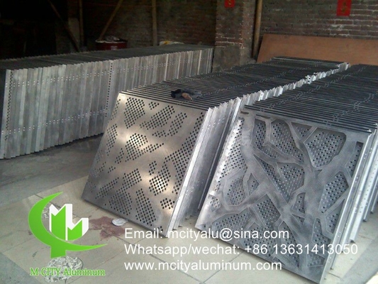 China Aluminium-Dekorationswandplatten für Fassadenverkleidungen mit PVDF-Pulverbeschichtung