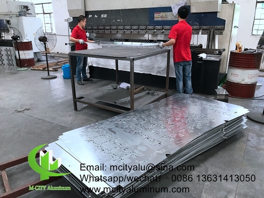 China Fabrik super langlebige Pulver beschichtet Aluminium CNC perforierte dekorative Platte für Fassade Wandplatte Verkleidungsplatte