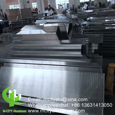 Aluminiummassivplatten Aluminiumfassadenwandplatten Verkleidungsplatten mit Halterung für Außengebäude