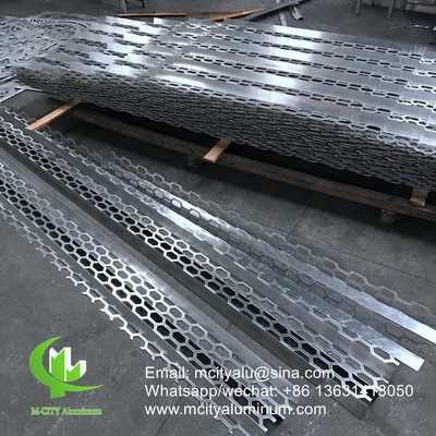Außeneignung großartiges Wandpaneel Aluminiumperforiertes Panel für Wandpaneel gekrümmtes gefaltetes Panel