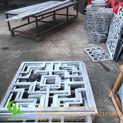 Arabischer Stil Aluminiumbildschirm Metallfassade Verkleidung Biegelblatt 2,5 mm Dicke für Vorhangwand Fassade Dekoration