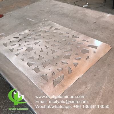2 mm Aluminiumperforierte Fassade Dekorationsplatte für Vorhangwand Fassade Verkleidung Wandplatte perforierte Bildschirm