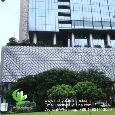 China PVDF Metall-Aluminium-perforierte Standardplatte für Gebäudeaußen