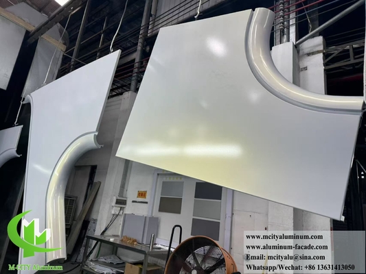 Hyperbolische Aluminiumplatten mit doppelt gekrümmter Metallfassade