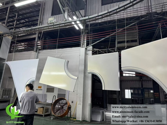 Hyperbolische Metallplatten Massivaluminium Architekturfassade