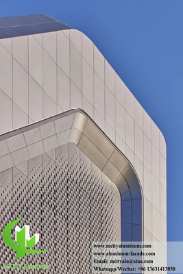 Anpassungsfähige Aluminium-Fassadenbeschichtung für jedes Gebäude 3D-Design Perforation CNC-Gravur Mehr