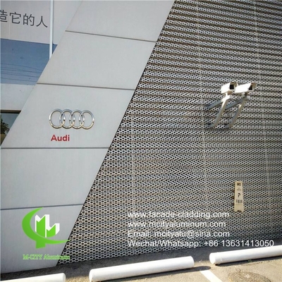 AUDI TERMINAL Fassade Perforierte Wandverkleidung Metall-Aluminiumplatte