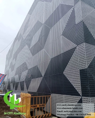 Anpassbare Farben und Oberflächen für Aluminiumplatten zur Gebäudedekoration