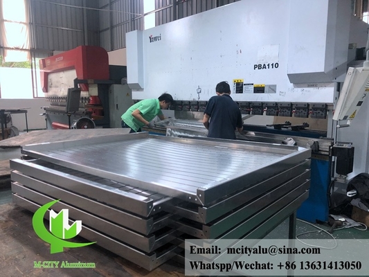 Architektonische Fassaden aus Aluminiumplatten aus massivem Aluminium