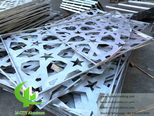 Perforierbare Metallfassadenplatten Aluminiumbildschirm Massivaluminium 3 mm Dicke Pulver beschichtet für Gebäudewandverkleidung