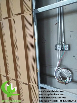 Perforierte Metallfassaden Aluminiumwandverkleidung PVDF Naturfarbe und Rost