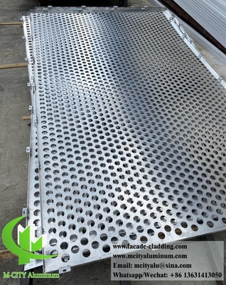 China Perforierte Metallfassade Aluminiumfolie PVDF mit einer Dicke von 2 mm Champagnerfarbe