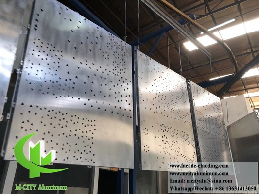 CNC-geschnitzte dekorative Bildschirme Hohlmuster Aluminiummaterial Rostfeste