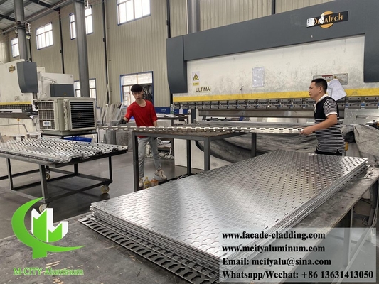 Perforierte Metallfassaden Aluminium Wandverkleidung Dekoration 3mm PVDF PPG Beschichtung