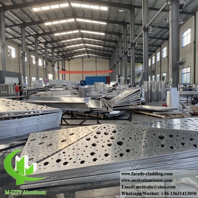 Außenplatten aus Metall, Aluminiumfassaden, CNC-Schneidsystem, dekorative Muster, spezielle Metallbleche