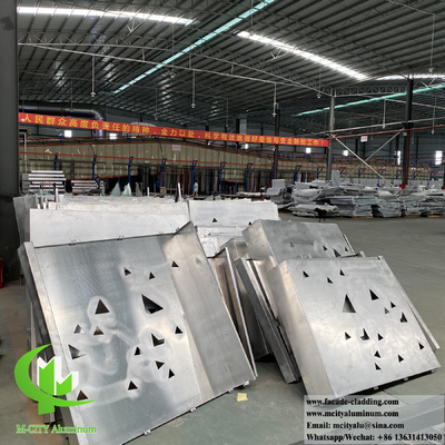Foshan Lasergeschnitt Metallfassadenplatten mit hohlen Dekorationsmustern für Gebäudewandverkleidungen