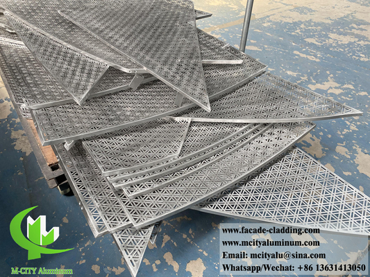 Außenverkleidung aus Aluminiumblech mit Perforationsmuster, mit runden Löchern, pulverbeschichtet pvdf