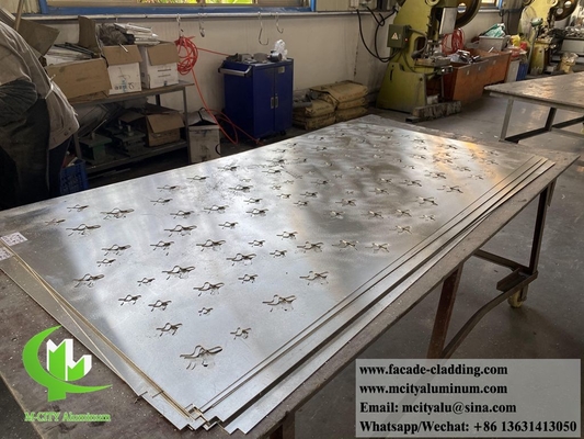 Außenverkleidung aus Aluminiumblech mit Perforationsmuster, mit runden Löchern, pulverbeschichtet pvdf