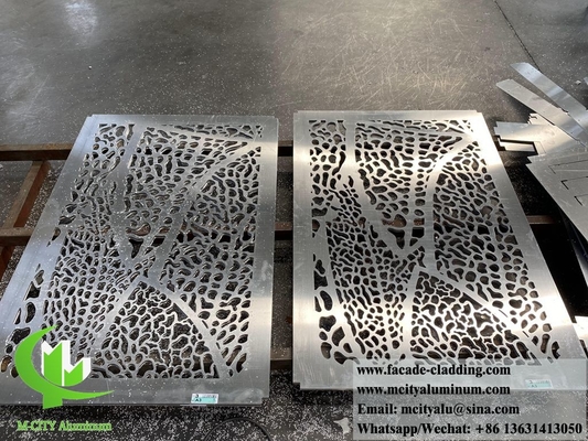 3mm Metallbildschirm Laser-Schnitt Blattmuster für Innenwandverkleidung Dekoration Splitterfarbe