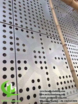 Perforierte Metallverkleidung Aluminiumfassaden mit runden Löchern Design PVDF Splitterfarbe
