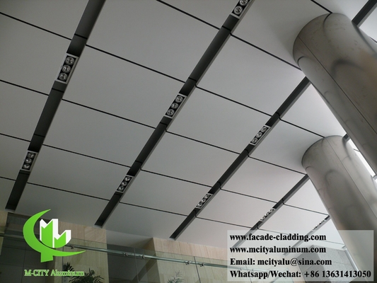 Außenwandverkleidung Metall Aluminium Fassaden Perforierter Entwurf PVDF Sliver Farbe