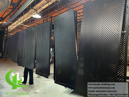 3 mm Perforierte Aluminiumfolie, schwarz beschichtet