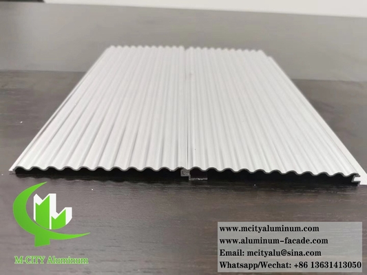 Architektonische Aluminiumprofile Metallwandplatten Aluminium Wellplatten