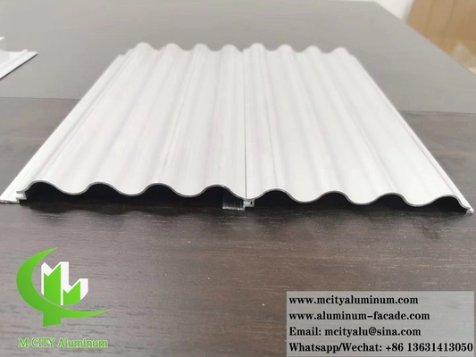 Architektonische Aluminiumprofile Metallwandplatten Aluminium Wellplatten