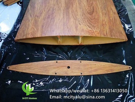 Guter Preis Holzkornveredelung 6063-T5/T6 Aluminium-Aerofoil Louver mit 100 mm bis 600 mm Breite für architektonische Fassaden Online