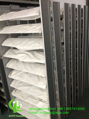 Guter Preis Pulverbeschichtete 6063-T5/T6 Aluminium-Aerofoil-Lauver mit 100 mm bis 600 mm Größenbereich für Fassade und Vorhangwand Online