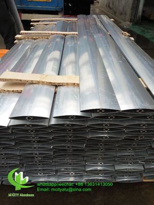 Guter Preis 150mm ovale gepoedercoate architectonische aluminium aerofoil lamellen voor gevel gordijngevel Online