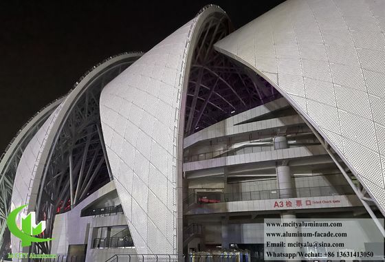 Guter Preis Gebogenes Aluminiumpaneel mit Pulverbeschichtung und anpassbaren RAL-Farben für CNC-Laserschnittfassaden Online