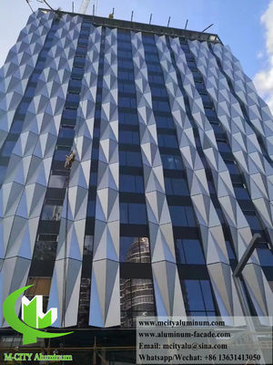 Guter Preis Pulverbeschichtete Wandplatte aus massivem Aluminium mit Größe 1200x2400 mm und Perforationsdesign für Fassadenverkleidung Online