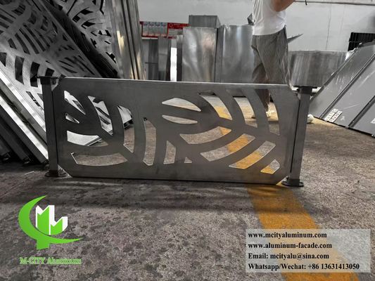 Guter Preis CNC-Schnitt-Aluminium-Dekorationsblech mit pulverbeschichteter Oberfläche in beliebiger RAL-Farbe für Zaun und Schiene Online